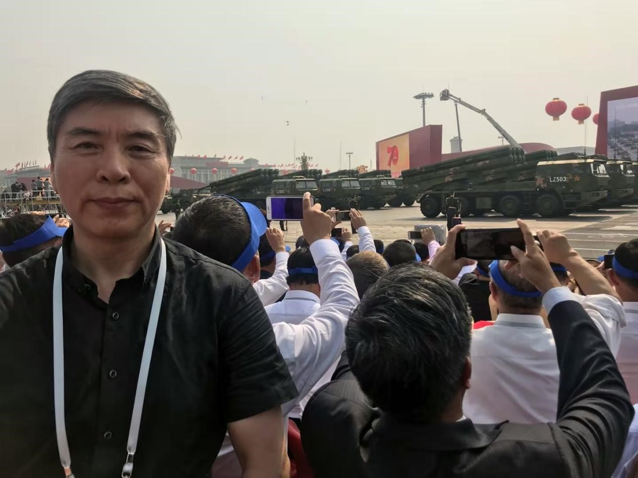 /uploads/image/2025/09/15/第三張國(guó)慶70周年閱兵.jpg 第三張國(guó)慶70周年閱兵.jpg